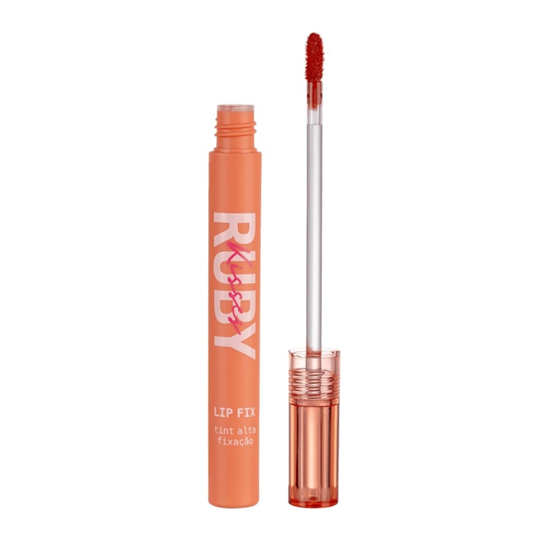 Lip Fix Ruby Kisses Feeling Powerful